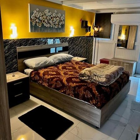 Appartamento Cute Penthouse Marsaskala Esterno foto